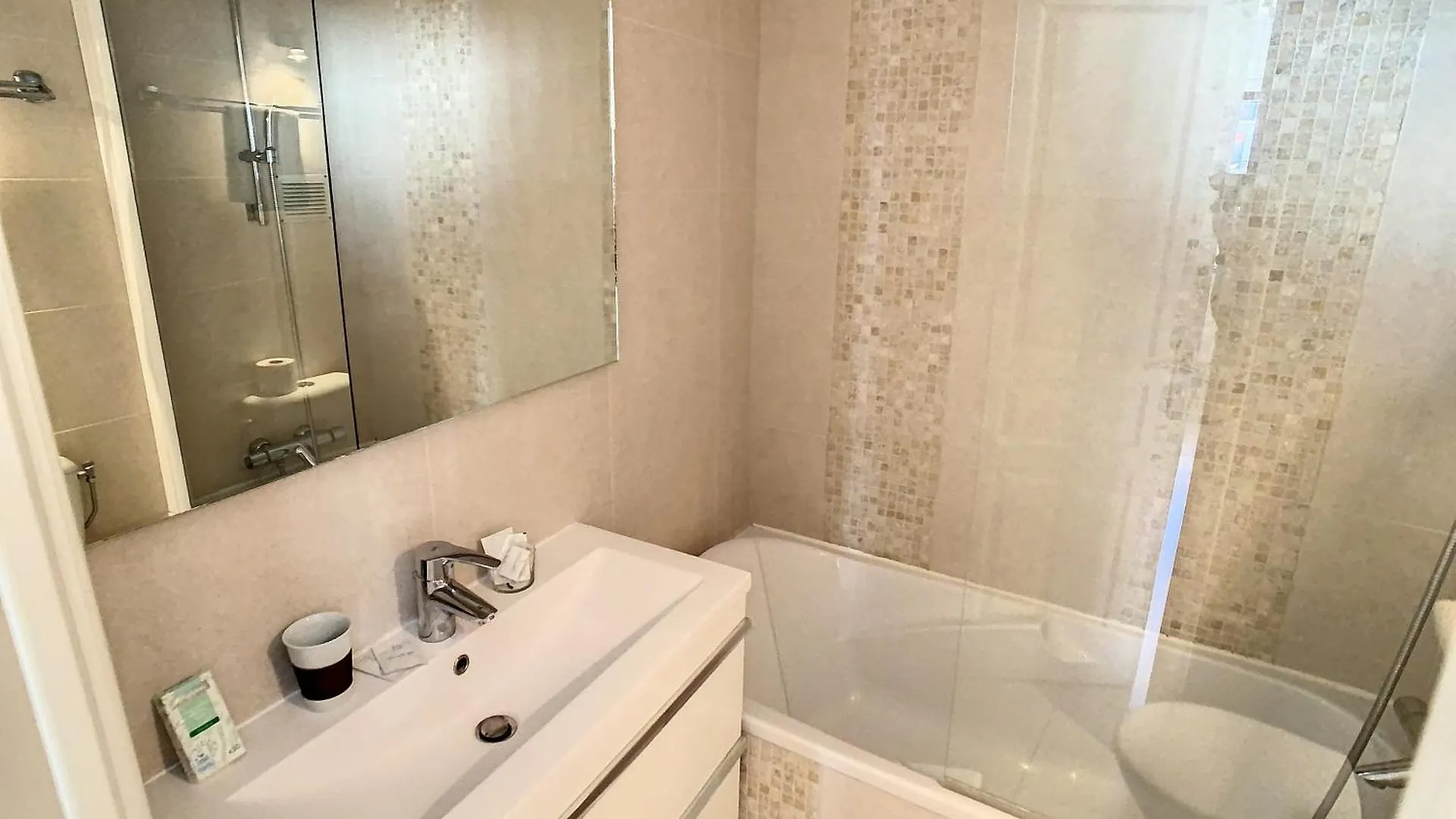 Appartements Medicis Cannes 0*,  Francie